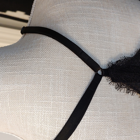 🖤 EUC Victoria's Secret Ladie's Black Lace Adjustable Bottom Snap Bodysuit, S - Picture 9 of 16